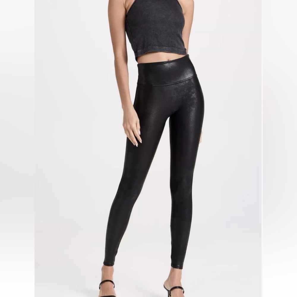 Spanx Faux Leather Black Legging Size Small